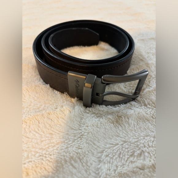 Men’s Columbia Double-sided Leather Belt, 35” - Picture 1 of 7